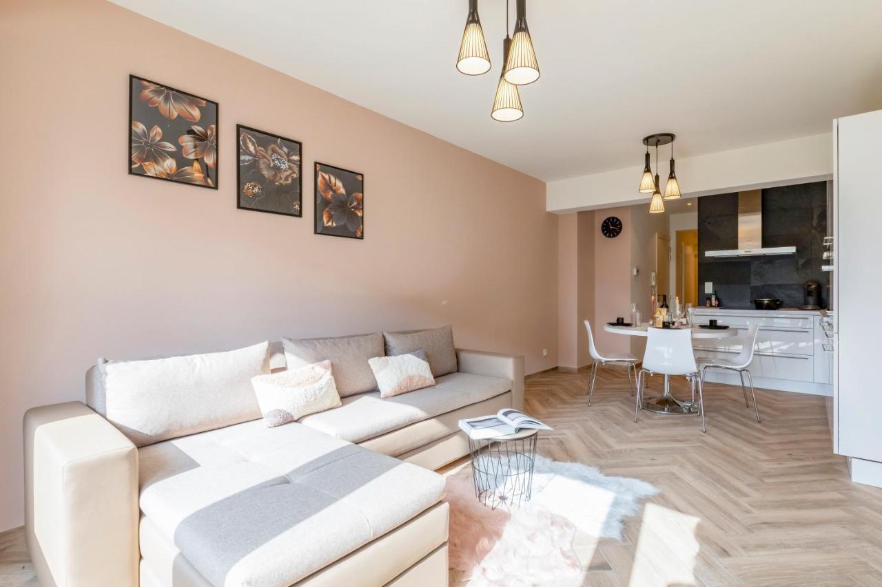 Eva-Modern 2 Bedroom Apartment Seaside Oostende Extérieur photo